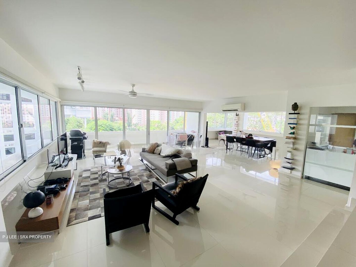 Leonie Towers (D9), Apartment #512405831